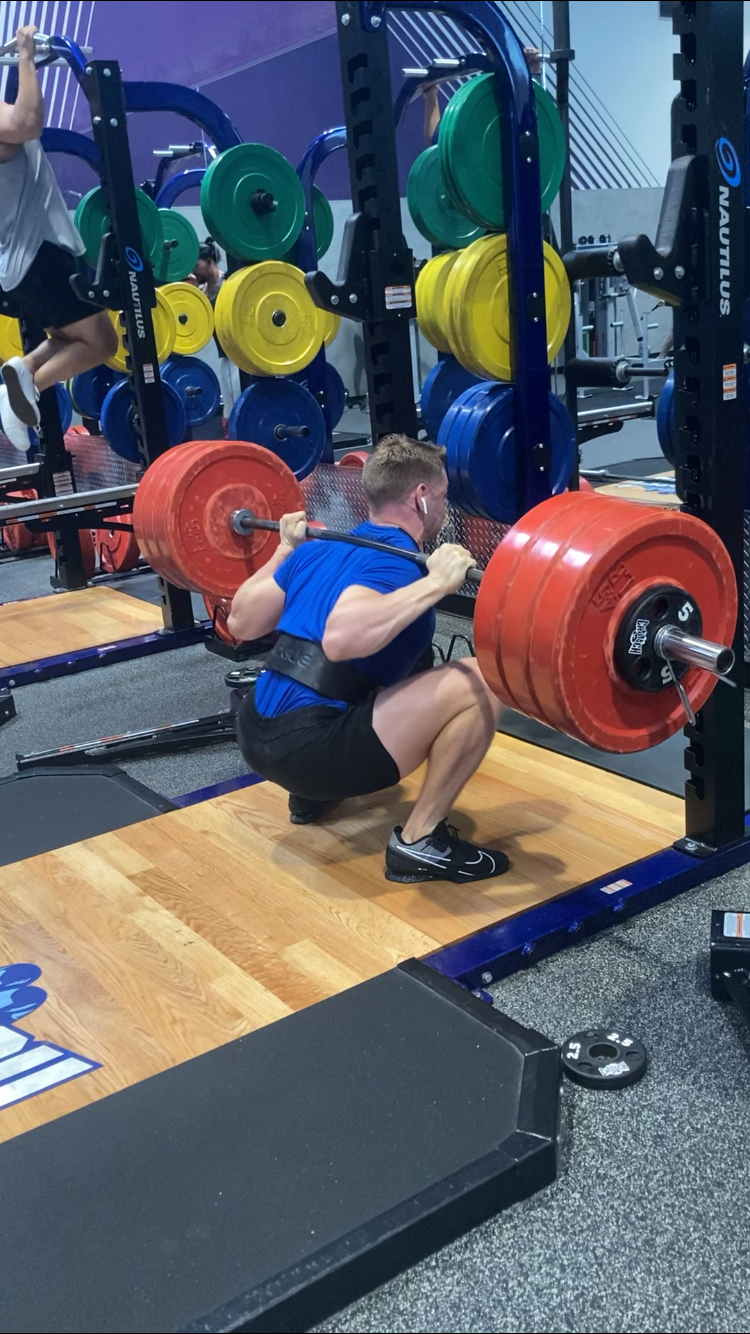 Shayne McKee Teaching a Squat